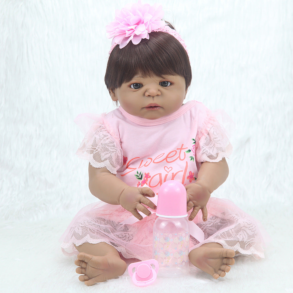 55cm Full Body Black Skin Doll Simulation Rebirth Baby Doll Can Be Washed In Water and Sold Quickly