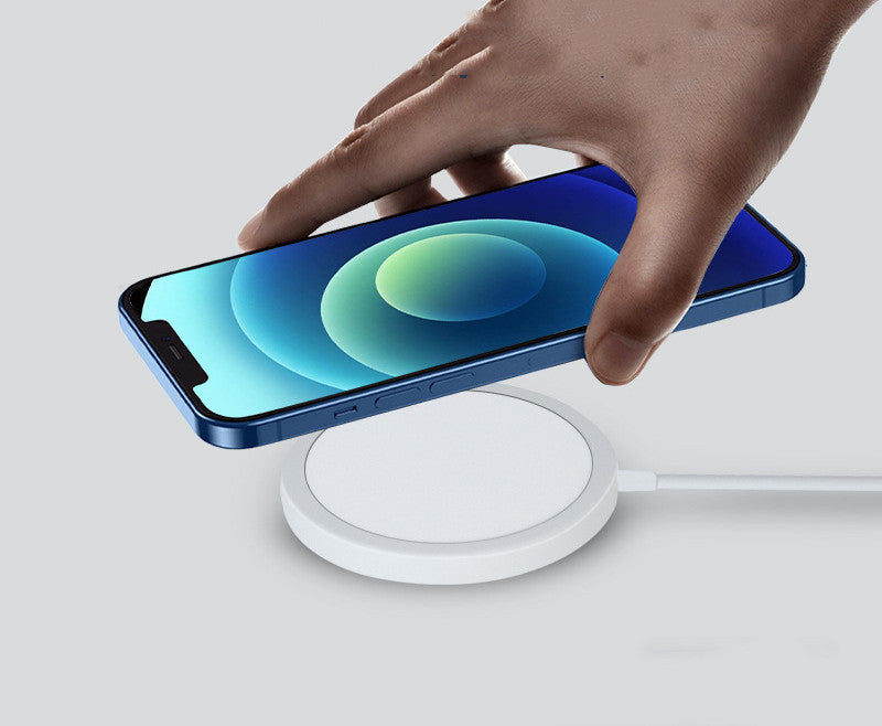 Compatible with Apple, 15W Magnetic Wireless Charger Aluminum Alloy Suitable For IPhone12 Adsorption Mobile Phone Magnet Charger