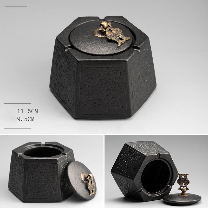 Household Large Ceramic Personality With Cover Anti-fly Ash Car Fashion Trend Ashtray