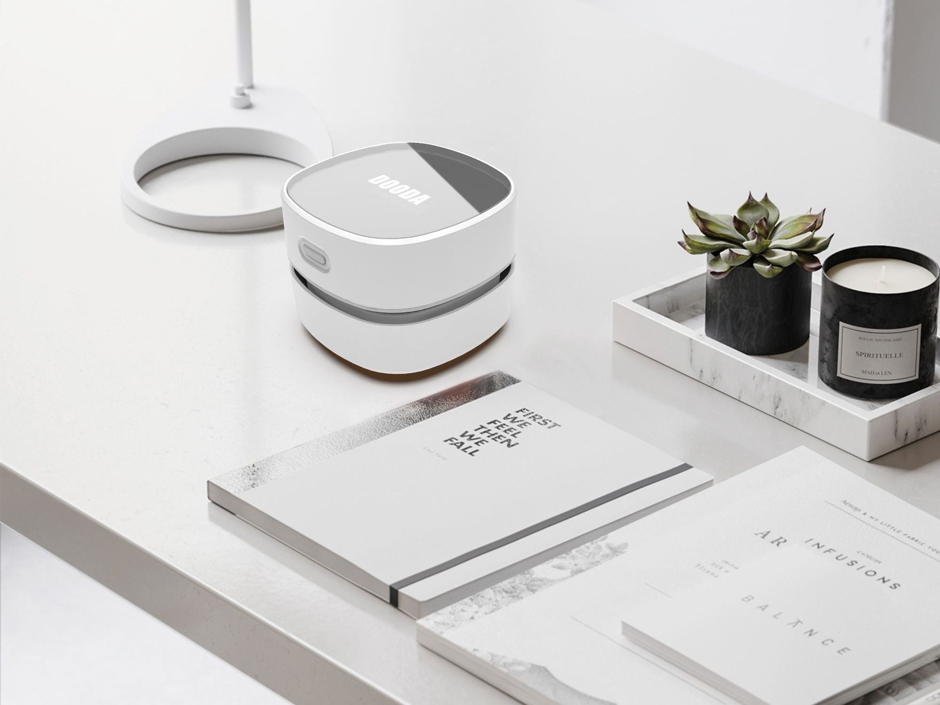 Cadeaux de papeterie pour étudiants Aspirateur de bureau portable à nettoyage automatique