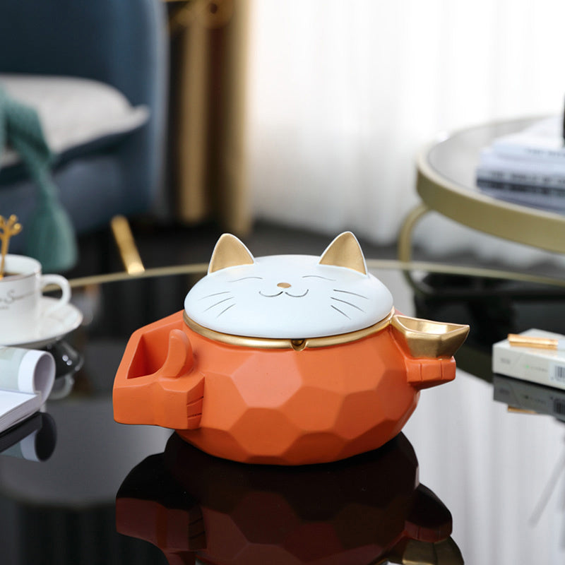 Creative Personality Trend Cute Ashtray With Lid
