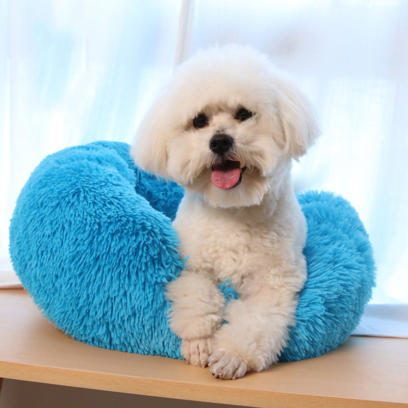 Plush deep sleep kennel