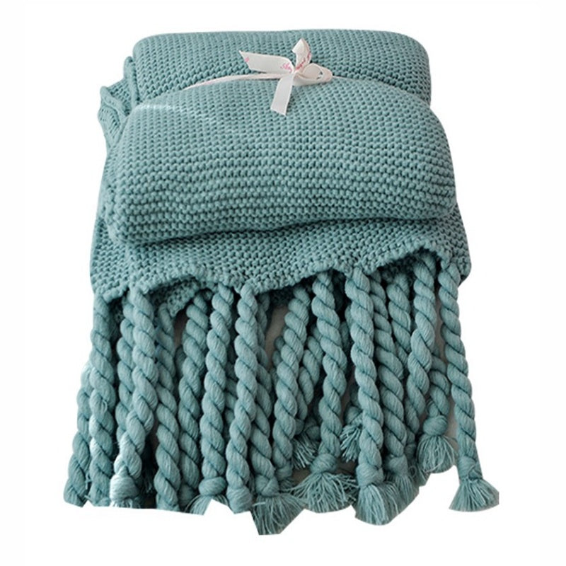 Office sofa blanket with tassel knitted thread blanket