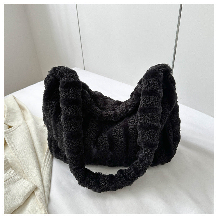 Grand Sac Peluche Rayé Grande Capacité Hiver Nouvelle Mode Sac Fourre-tout Portable Sacs à Bandoulière Sacs à Main Moelleux Pour Femmes