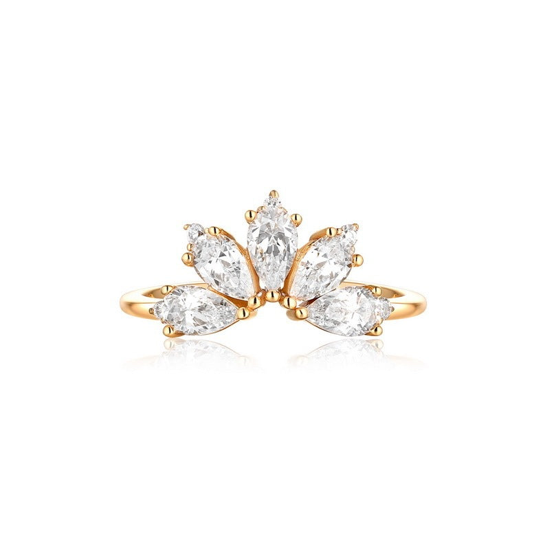 Palace Style Crown Ring Female Hand Jewelry