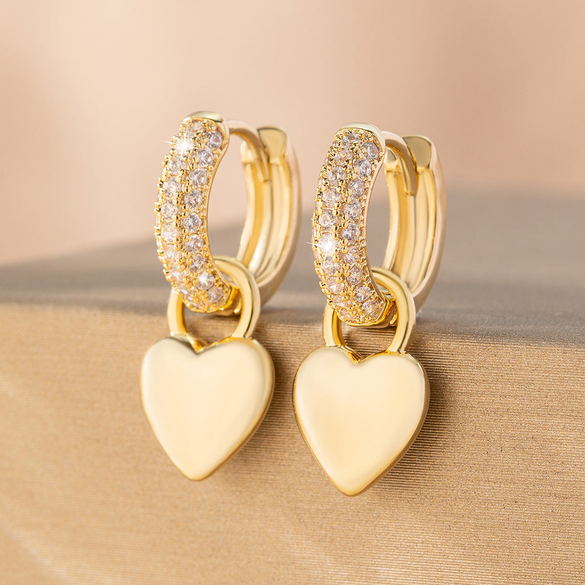 Heart-shaped Zircon Design Simple Earrings