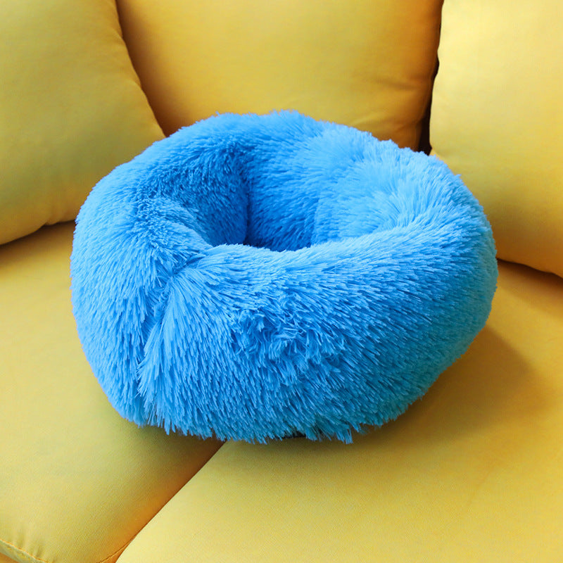 Plush deep sleep kennel