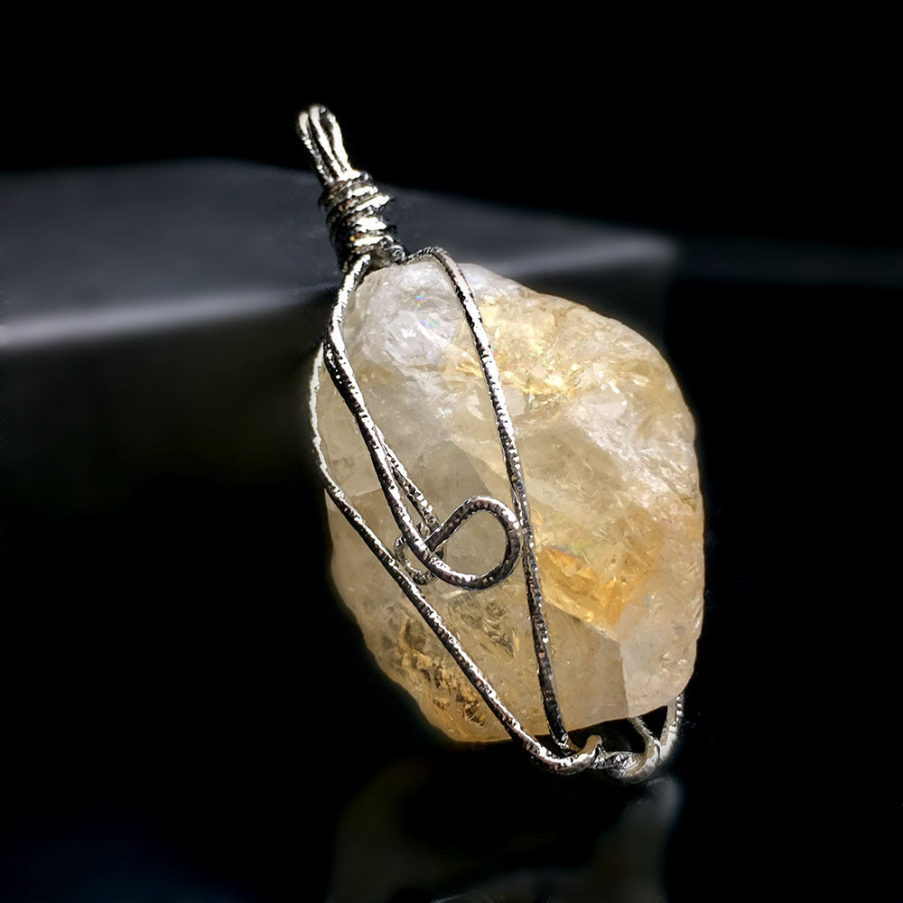 Natural Crystal Agate Rough Stone Pendant Irregular Winding