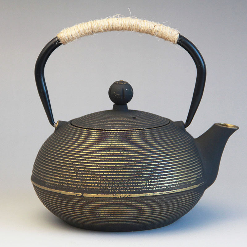 Cast iron kettle boiling water tea teapot tea set