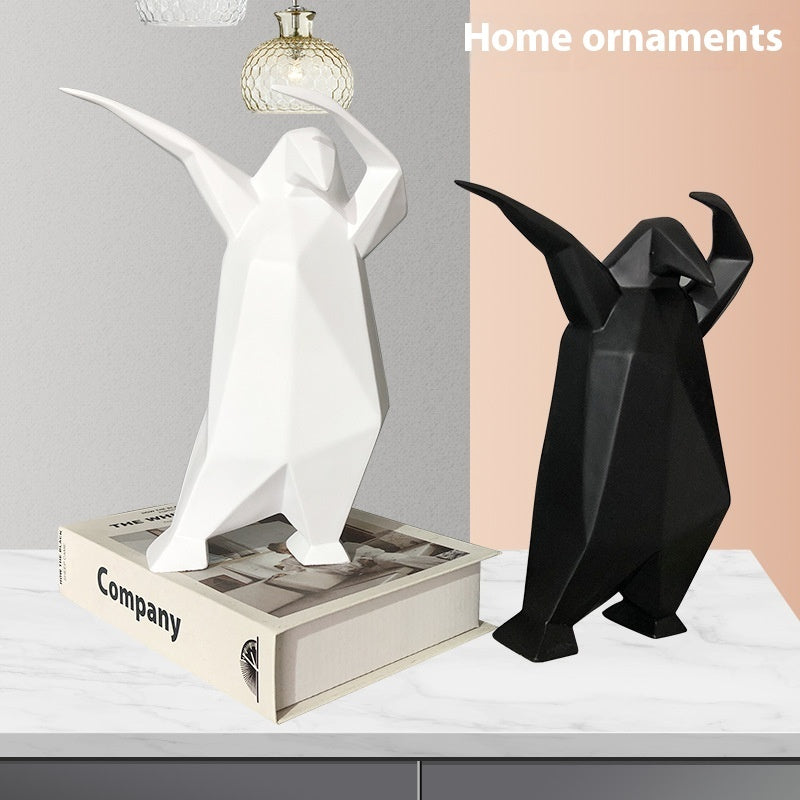 Cartoon Animal Penguin Resin Decorations Abstract Sculpture Chinese Style