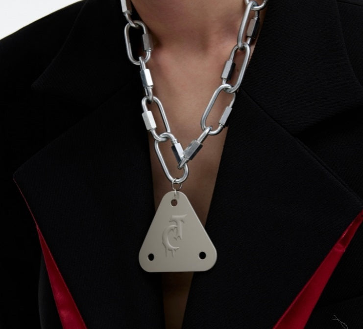 Niche Metal Triangle Pendant Necklace Frosted Heavy Industry Lock Punk Clavicle Chain Men