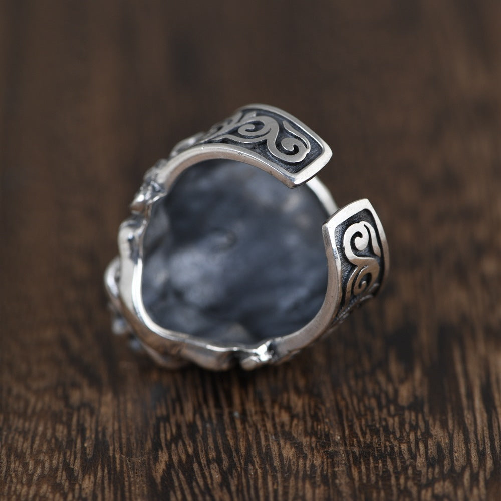Antique Thai silver craft ring