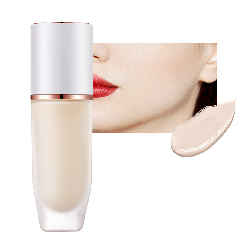 Concealer Modifies The Skin And Brightens The Complexion Foundation