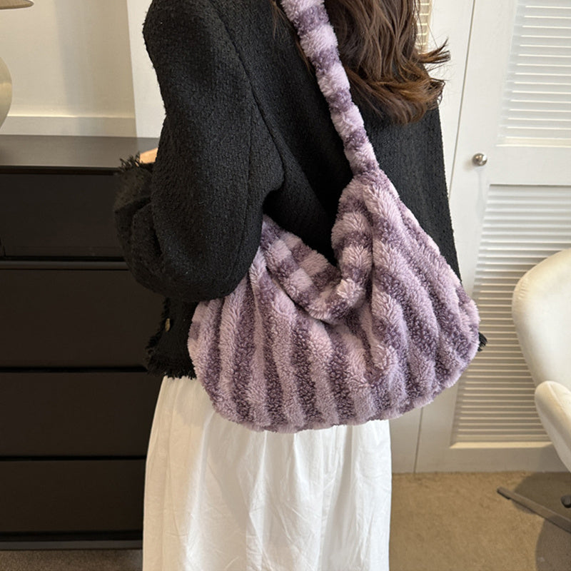 Grand Sac Peluche Rayé Grande Capacité Hiver Nouvelle Mode Sac Fourre-tout Portable Sacs à Bandoulière Sacs à Main Moelleux Pour Femmes