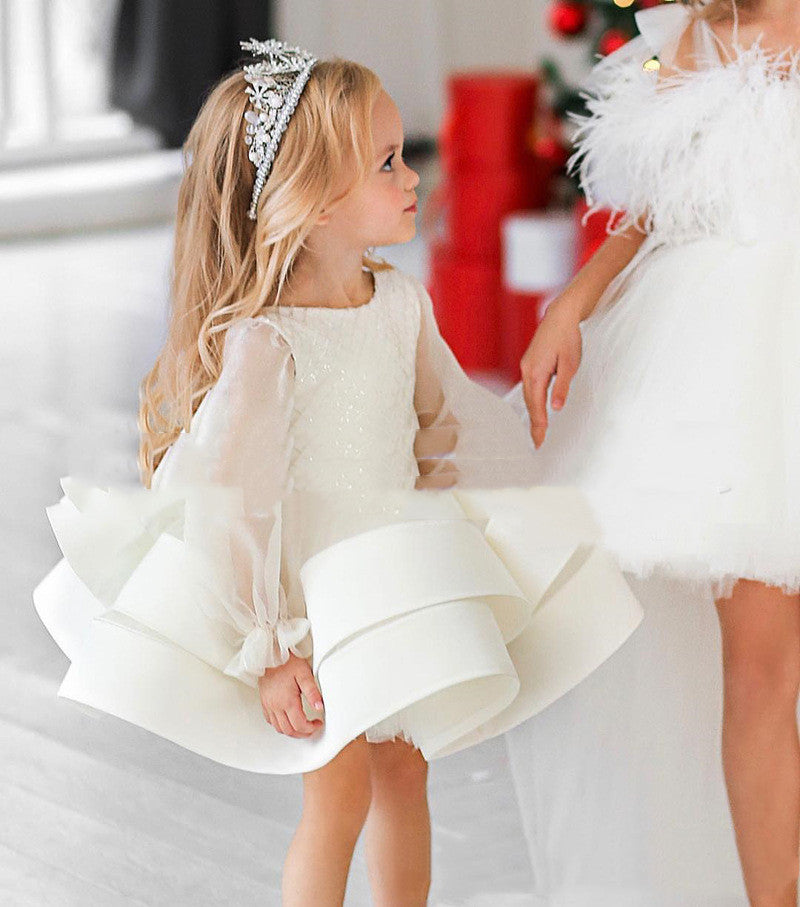 Girl Model Piano Host Birthday Fluffy