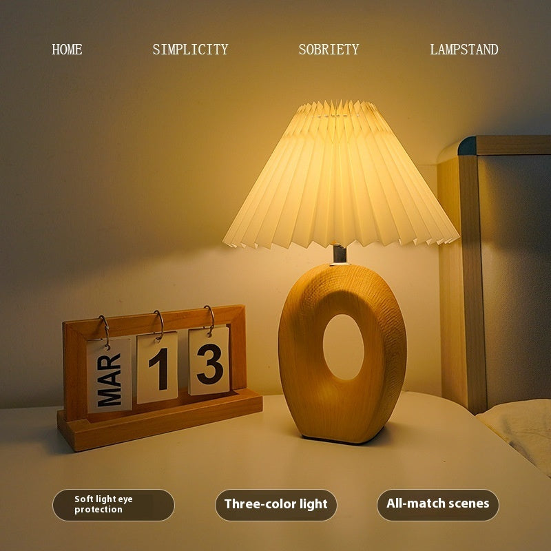 Nordic Pleated Vintage Ceramic Small Night Lamp
