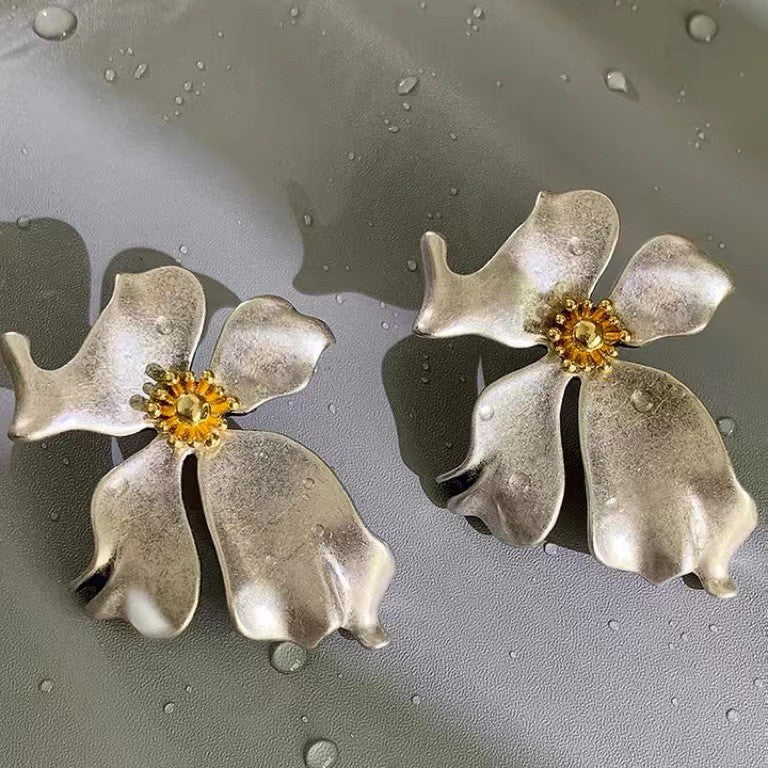 Metal Petals Irregular Generous Earrings