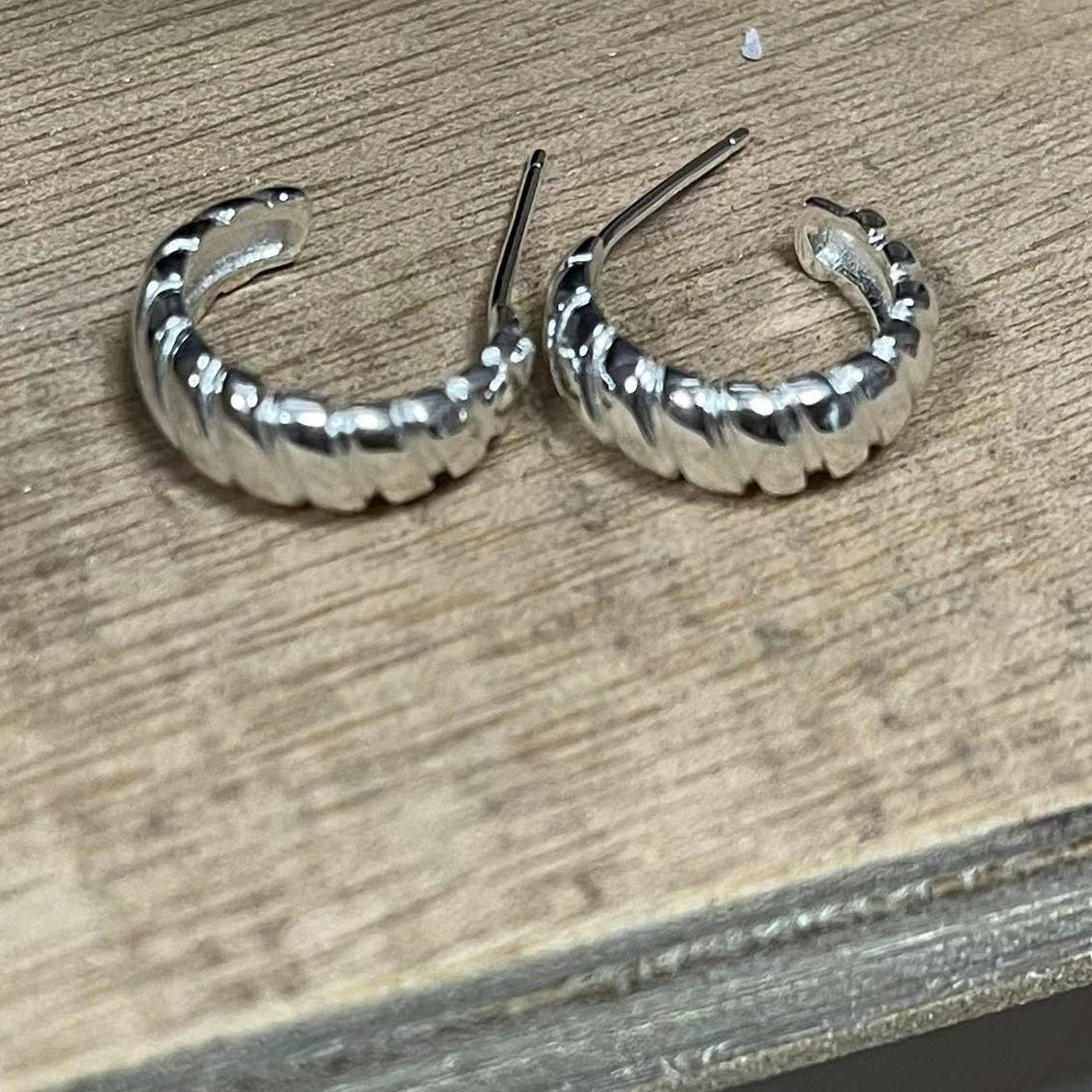 SS925 Sterling Silver Versatile Twill Twist Quality Earrings Women