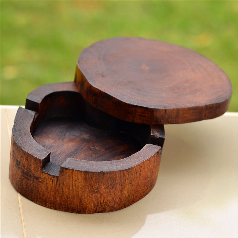 Characteristic Solid Wood Ashtray Personality With Cover