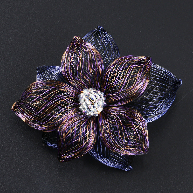 Women's Fashionable Simple Floral Shaped Spring Hair Clip