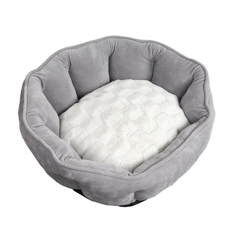 Shell shaped pet nest