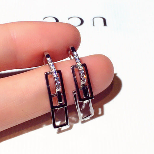 Fashion Personalized And Temperamental Earrings Women