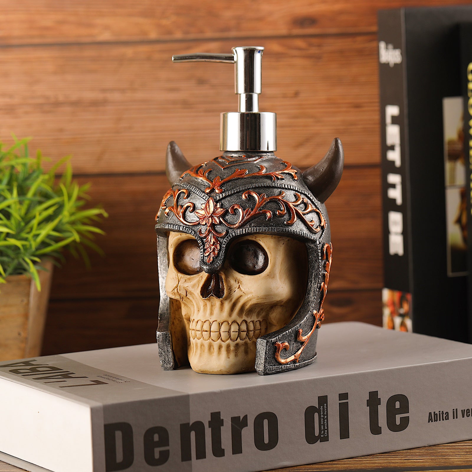 Retro Viking Skull Resin Liquid Dispensing Bottle