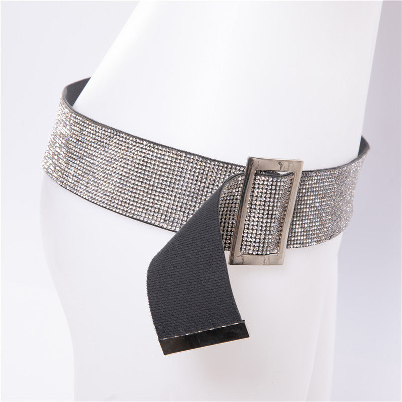 Chaîne de taille brillante de mode pour gaine de femme