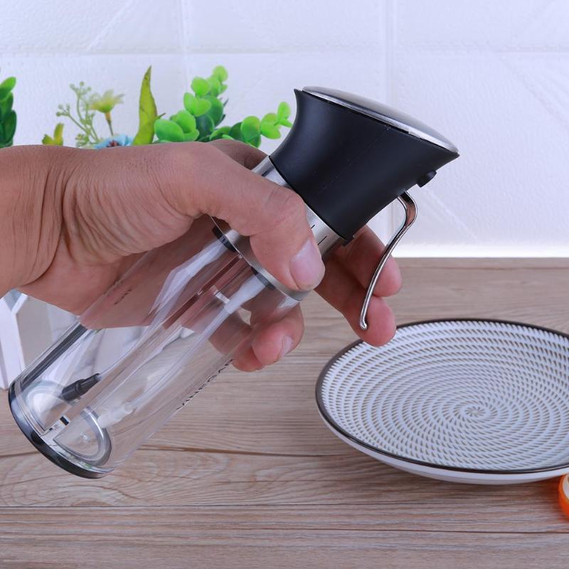 Kitchen leak-proof oil bottle