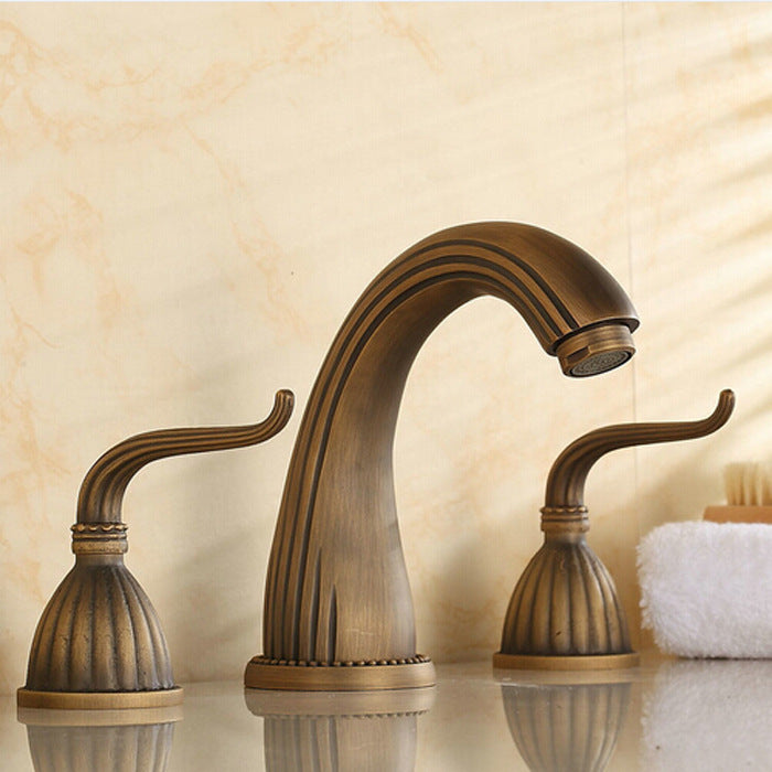 Antique Bathtub Double-handle Three-hole Mixing Faucet