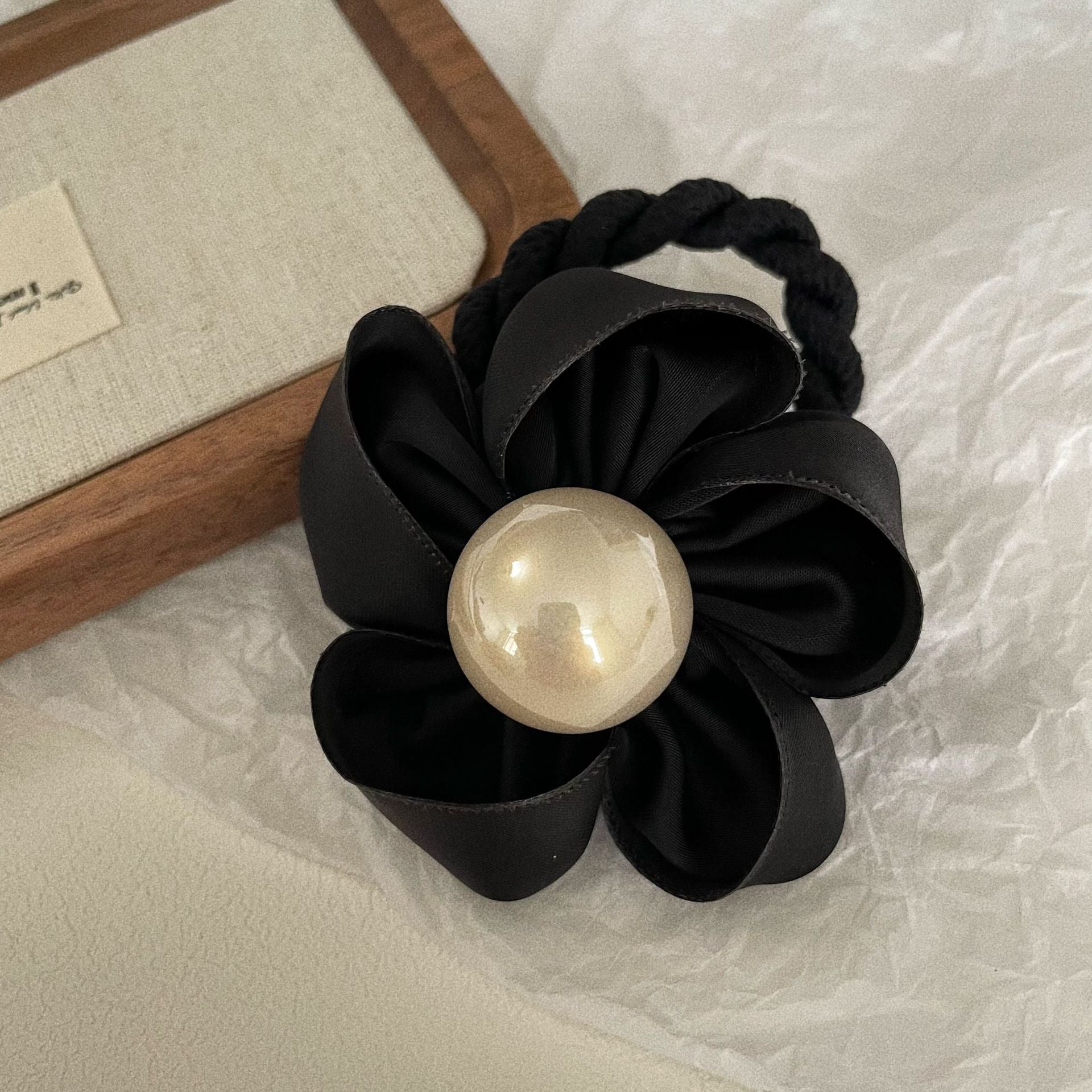 Pearl Handmade Flower Rubber Band Hair Band Simple