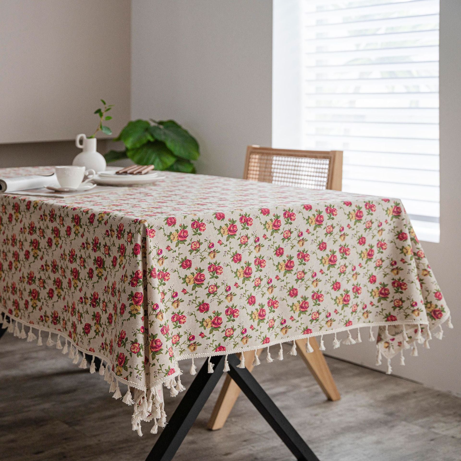 Retro Cotton Linen Rectangular Dining Table Tablecloth Tassel Table Mat