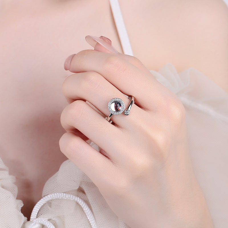 Women's Stylish And Simple Personality Rotatable Ring