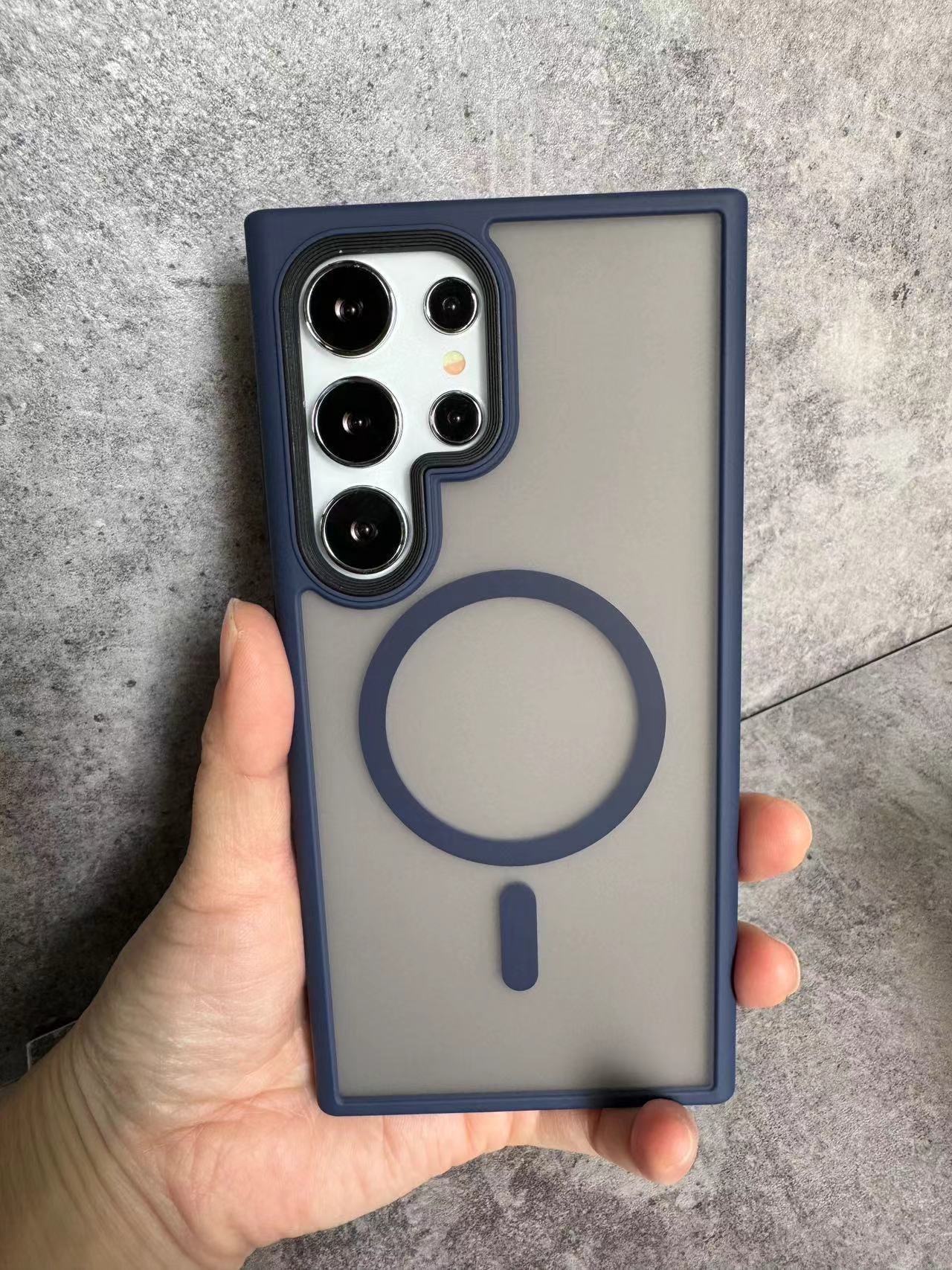Phone Case Magnetic Skin-absorbing Matte Protective Cover