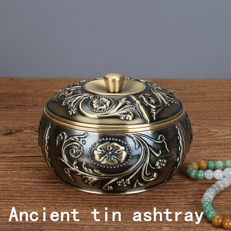 Retro European Style Creative Metal Personality Green Ancient Ashtray With Lid