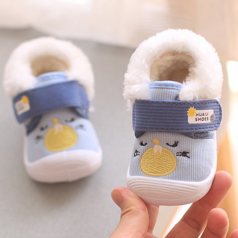 White Baby Squeaky Shoes-year-old Spring And Autumn Soft Bottom Toddler Cloth Shoes