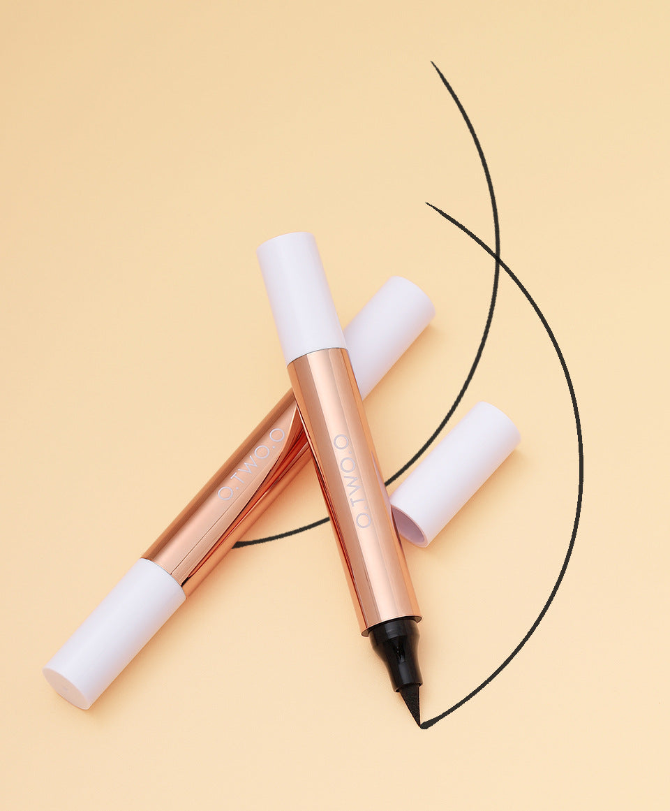 Waterproof Sweat Resistant Durable Non Smudging Non Decoloring Seal Eyeliner