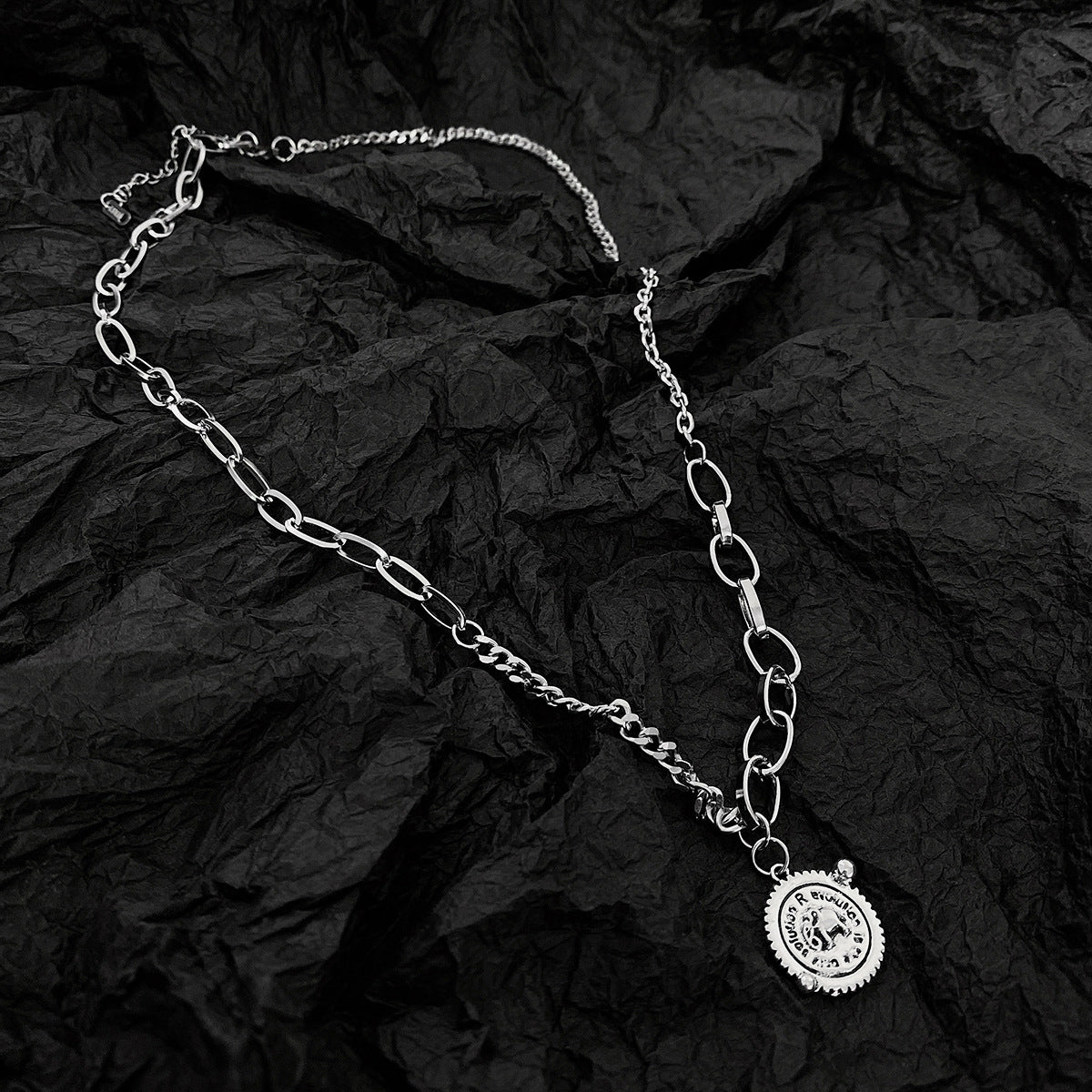 Hip-hop Personality Simple Cold Style Clavicle Chain