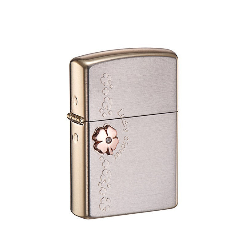 Briquet à pétrole trèfle or rose et cuivre