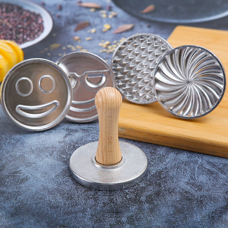 Zinc Alloy Edge Flower Cookie Mold Baking Utensils