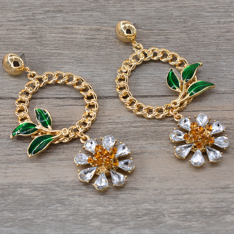 Crystal Flower Exaggerated Atmosphere Earrings