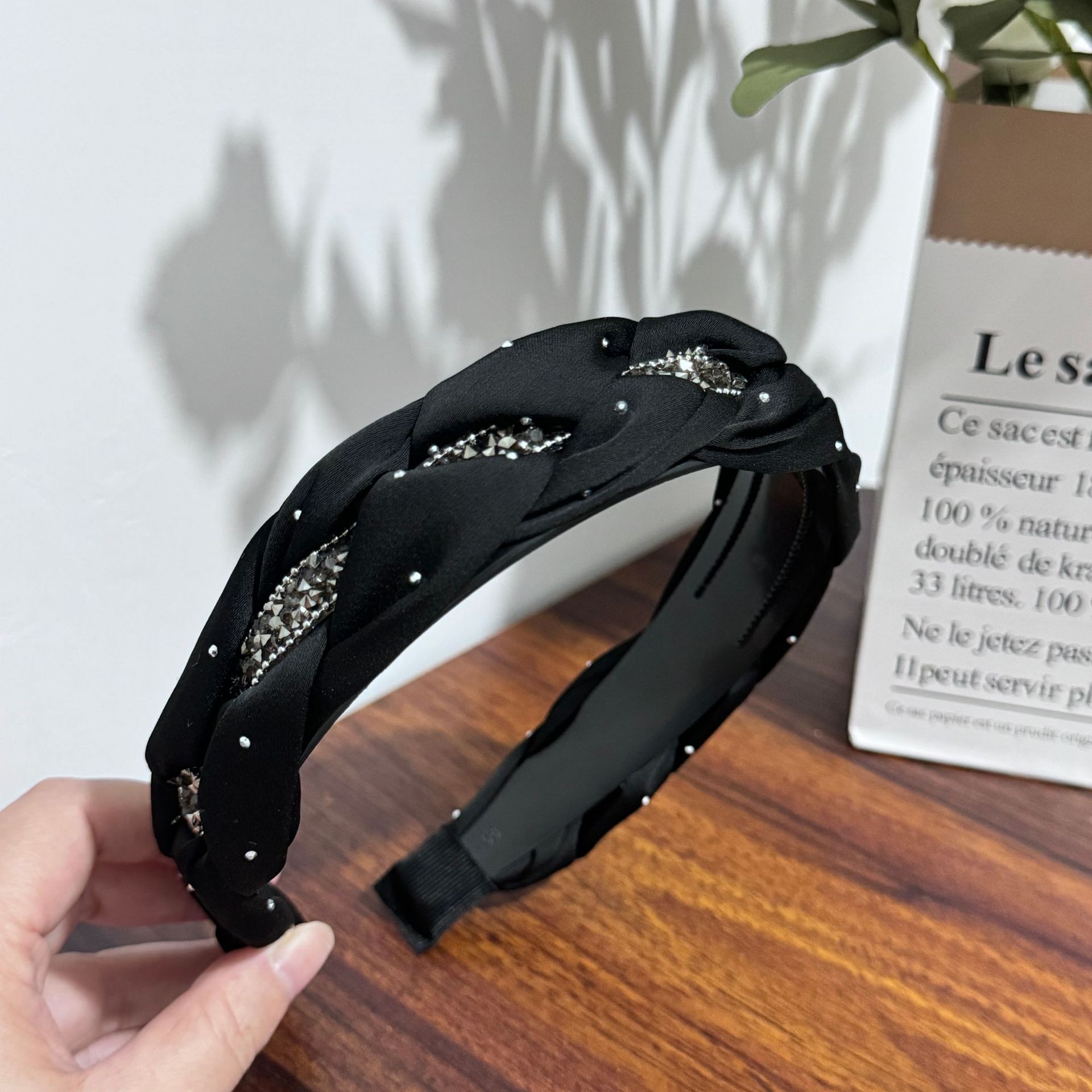Headband High Skull Top Retro Black Full Diamond Broken Hair