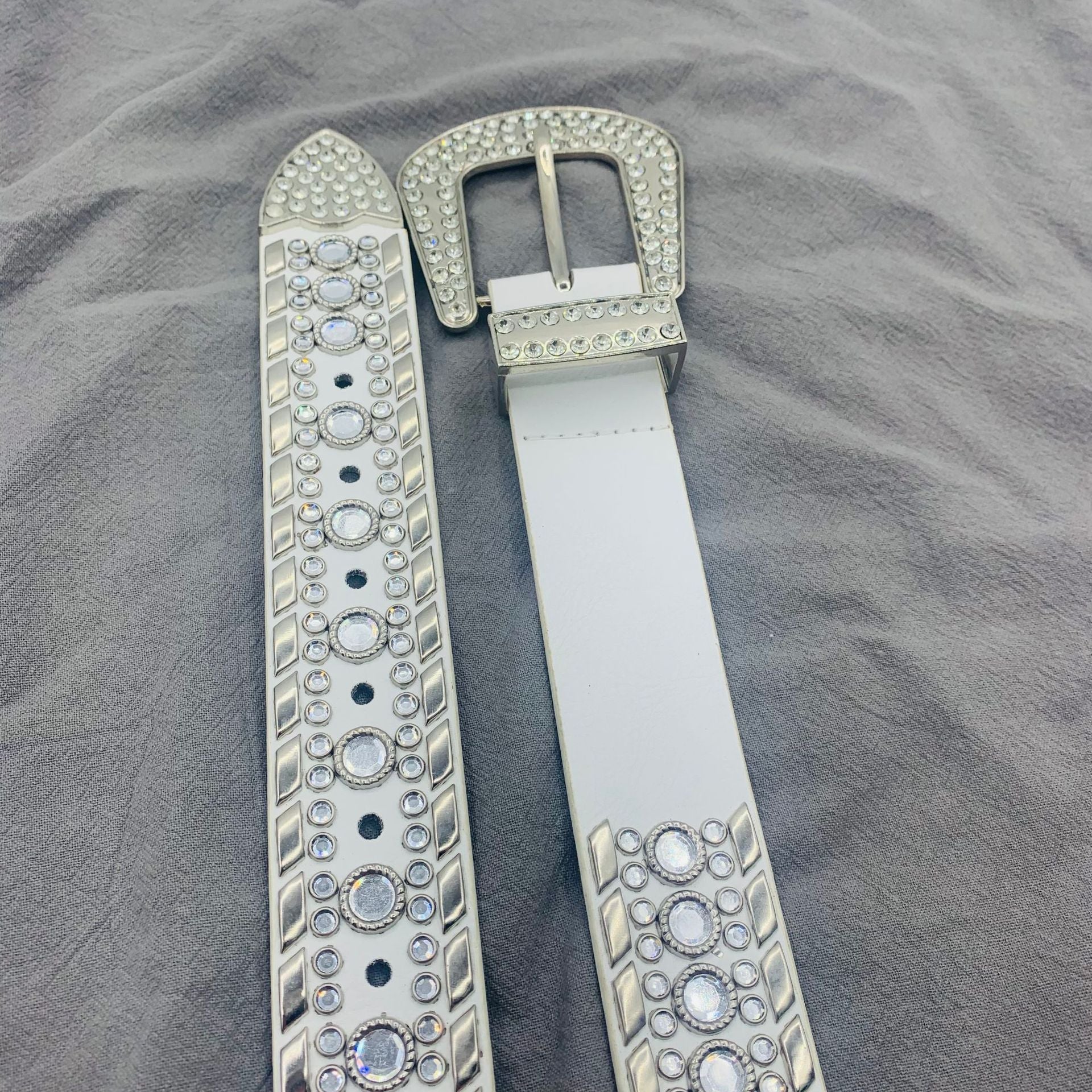 Women's Fashion Punk Rivet Rhinestone Belt