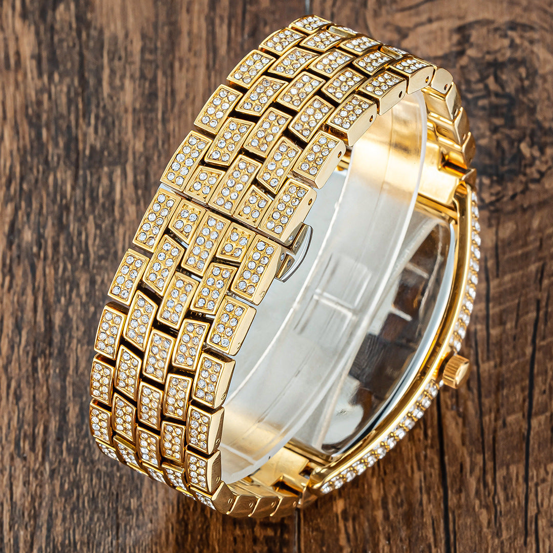 Montre pour hommes à grand cadran, entièrement incrustée de diamants, en forme de seau