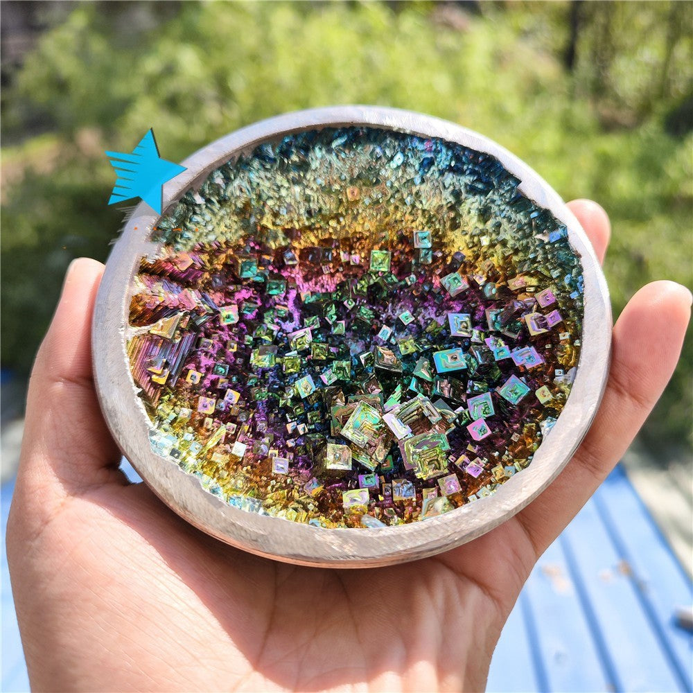 Natural Mineral Belt Edge Bismuth Ore Stone Bowl Crystal Belt Base