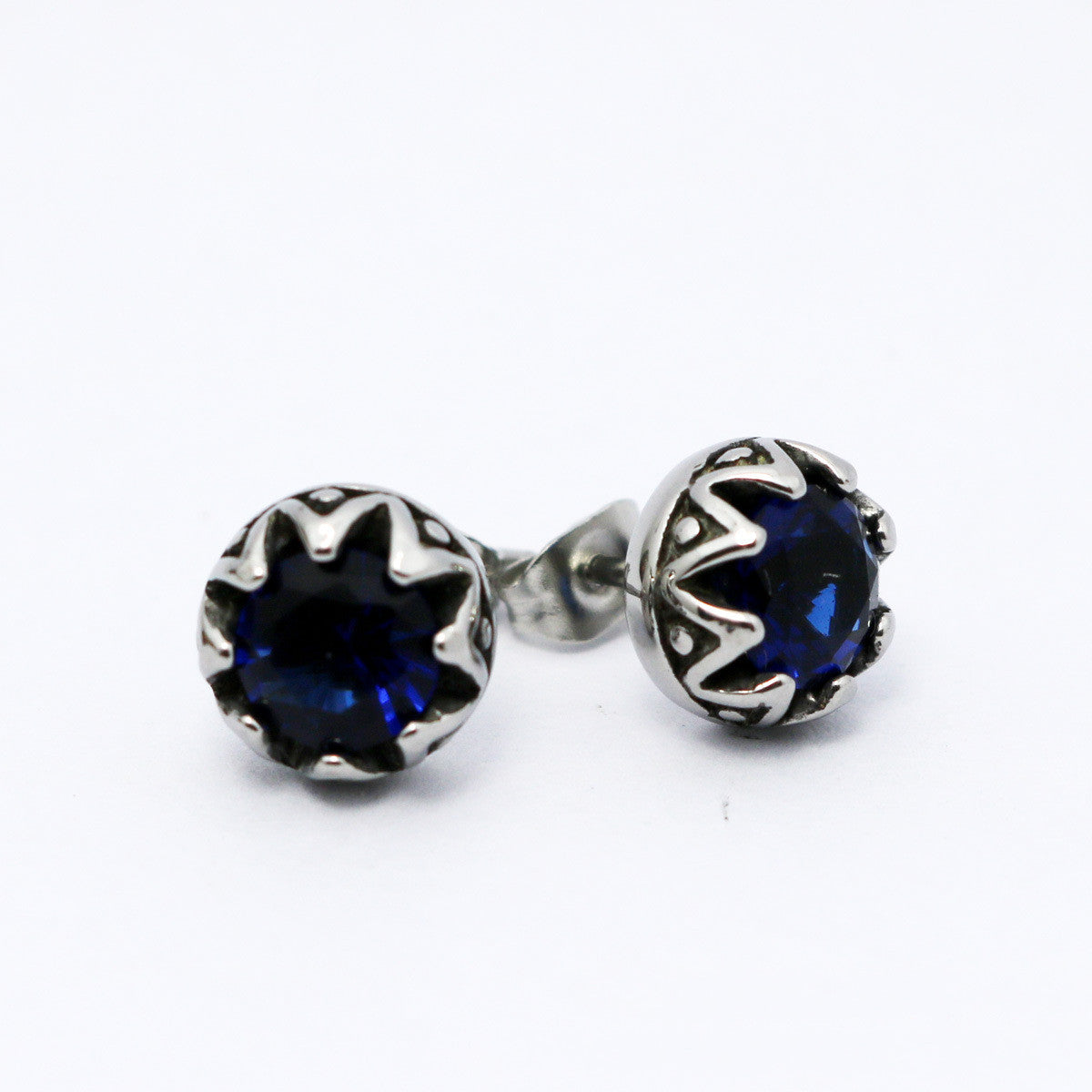 Stainless Steel Crown Stud Earrings Retro Titanium Steel Diamond Earrings Stud Earrings