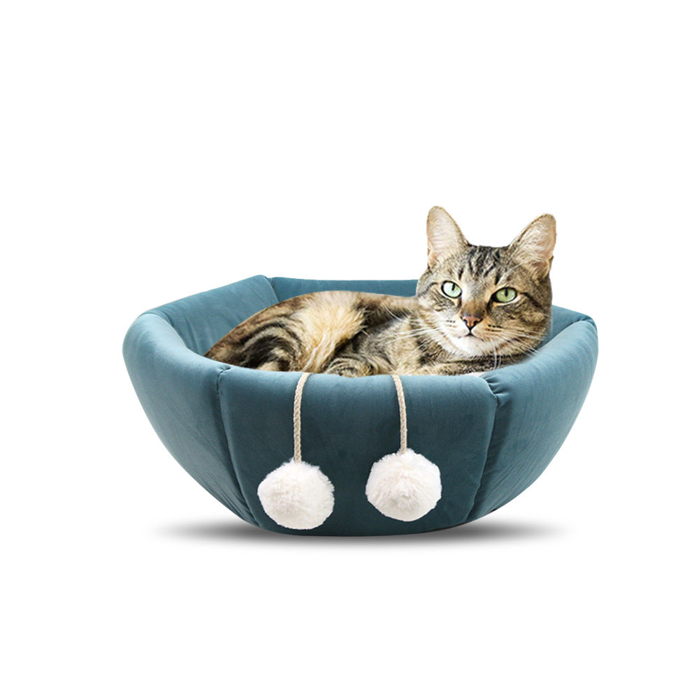 Autumn And Winter Deep Sleep Foldable Creative Fish Basket Pet Bed