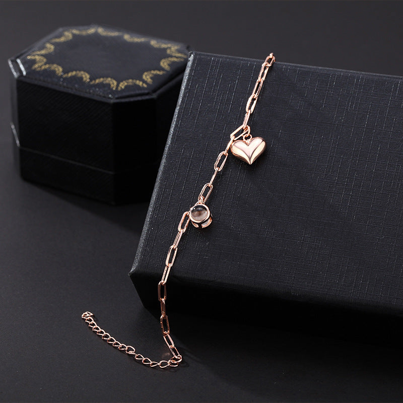 Women's Fashion Simple Geometric Projection Bracelet