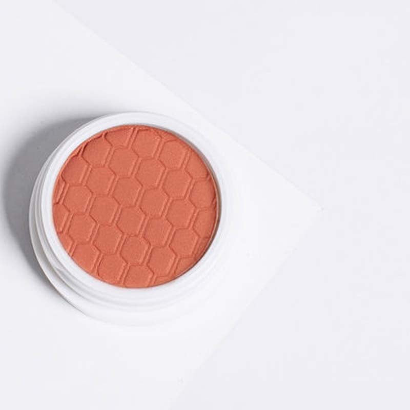 Single mashed potato eyeshadow brown line
