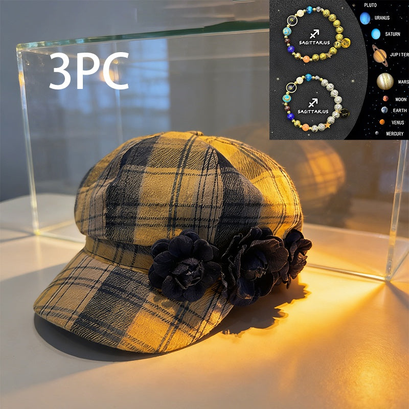 A British-style Casual Painter Hat That Is Versatile And Can Show Off Your Face